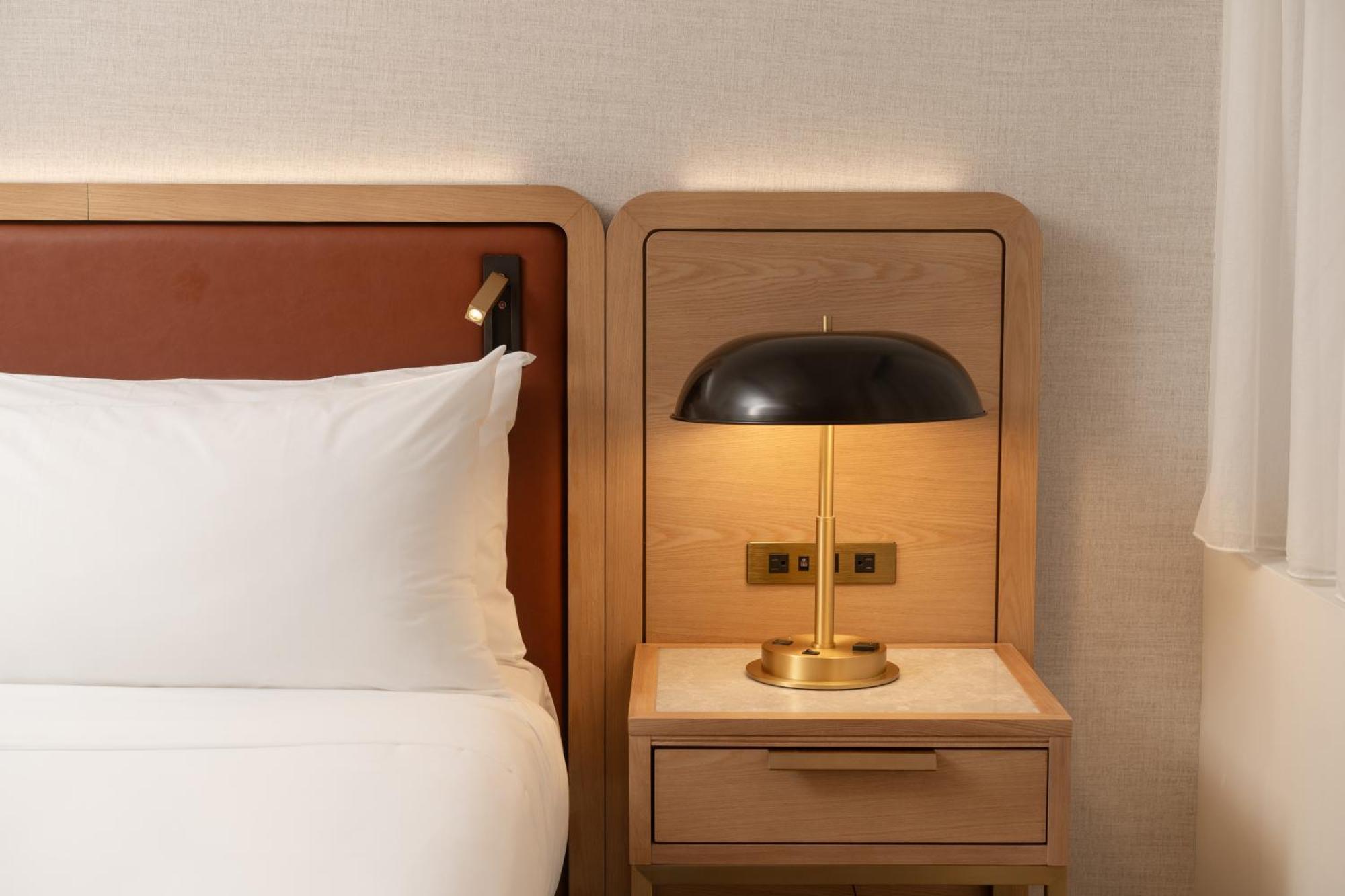 Aura Hotel Times Square Newly Renovated New York City Exterior photo
