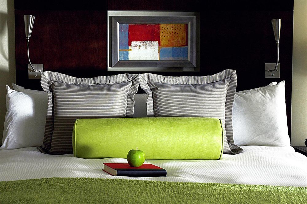 Aura Hotel Times Square Newly Renovated New York City Exterior photo